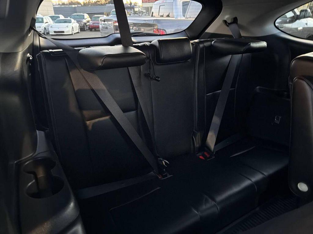 used 2023 Toyota Highlander Hybrid car, priced at $41,991