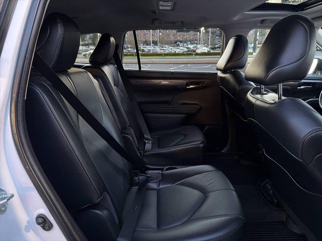 used 2023 Toyota Highlander Hybrid car, priced at $41,991