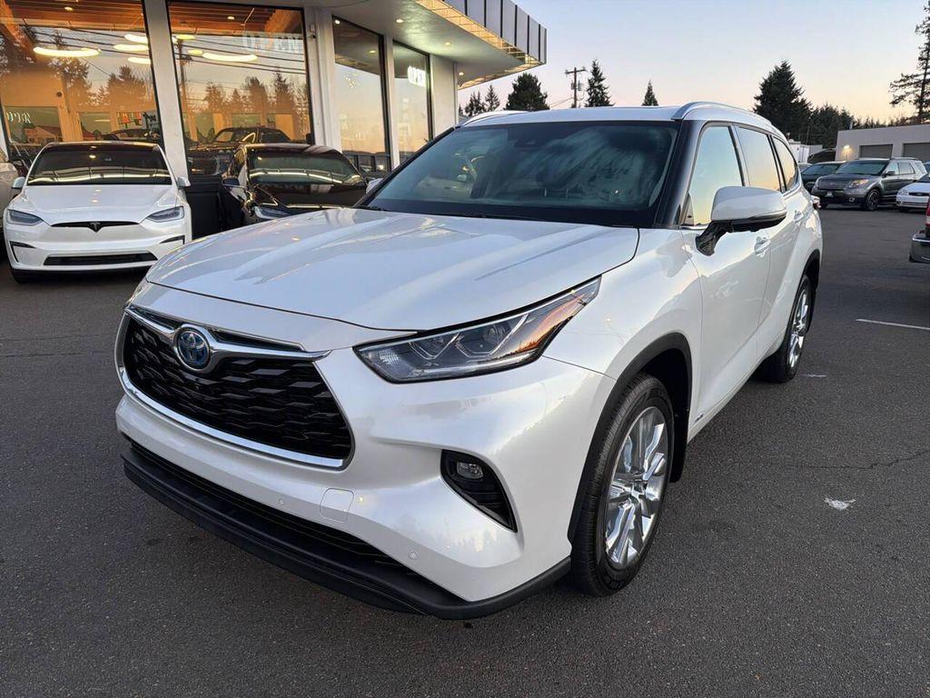 used 2023 Toyota Highlander Hybrid car, priced at $41,991