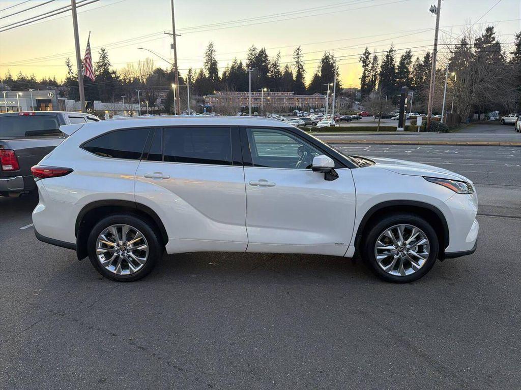 used 2023 Toyota Highlander Hybrid car, priced at $41,991