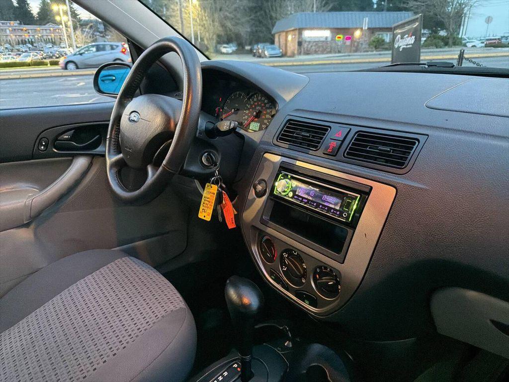 used 2006 Ford Focus car, priced at $3,991