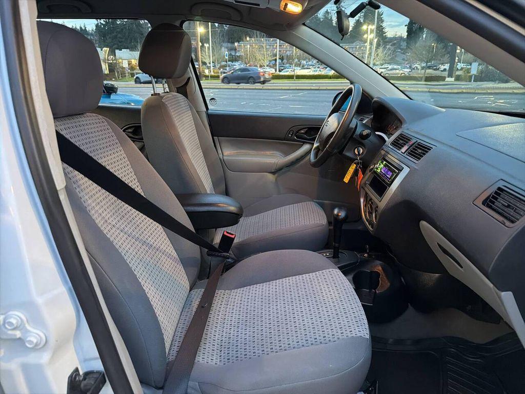 used 2006 Ford Focus car, priced at $3,991