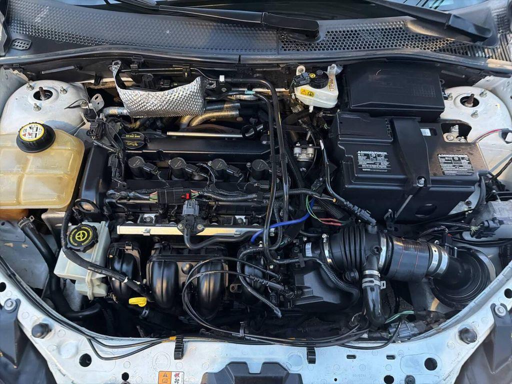 used 2006 Ford Focus car, priced at $3,991