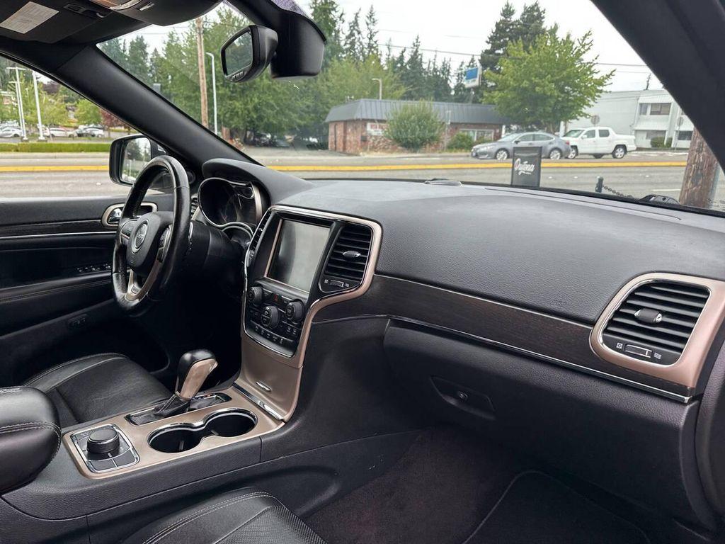 used 2017 Jeep Grand Cherokee car, priced at $13,991