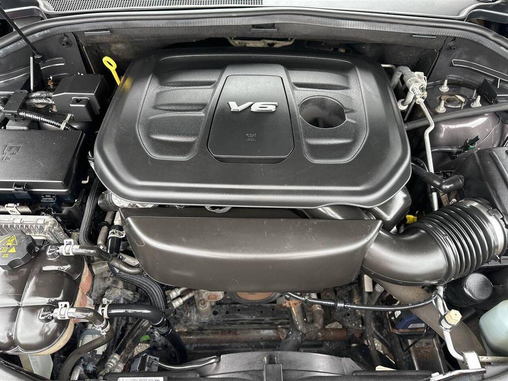 used 2017 Jeep Grand Cherokee car, priced at $13,991