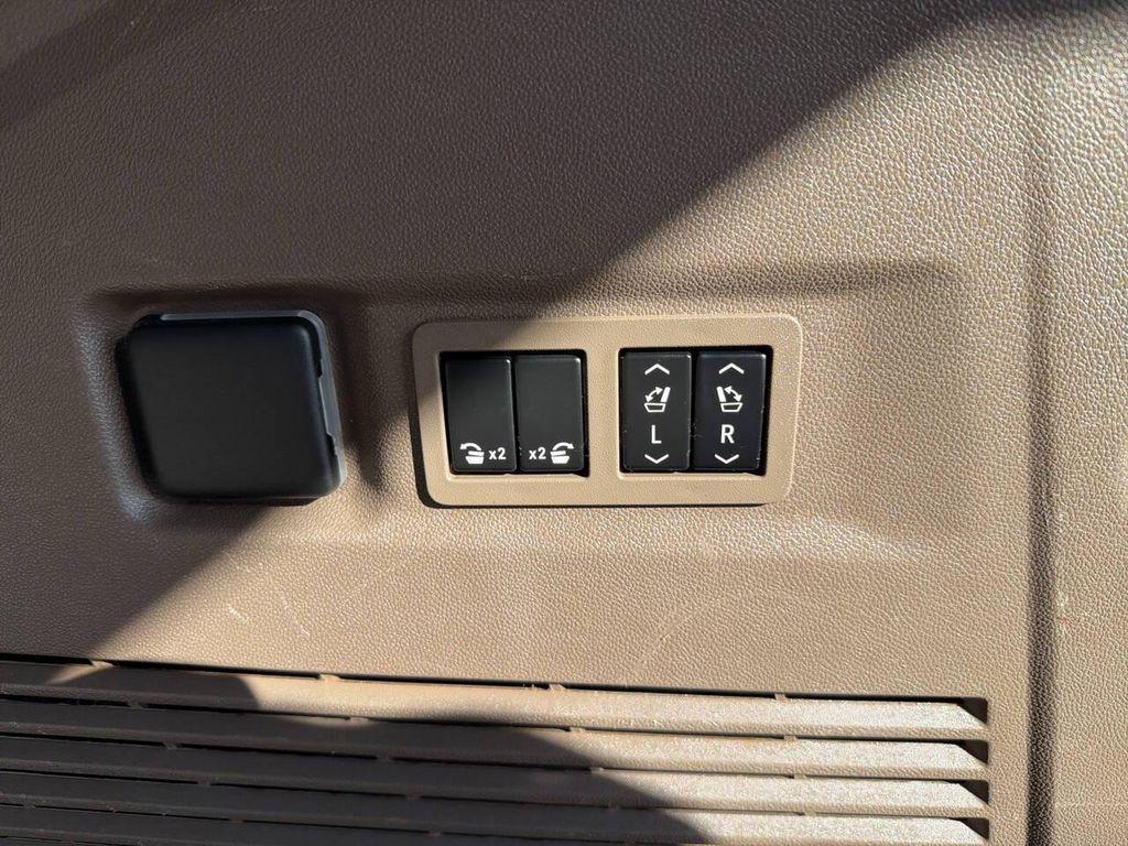 used 2021 GMC Yukon XL car, priced at $49,991