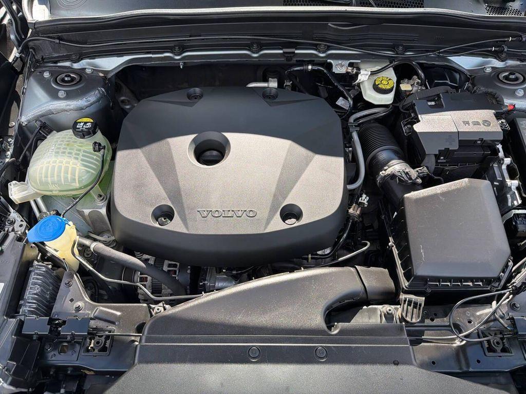 used 2019 Volvo XC40 car, priced at $13,991