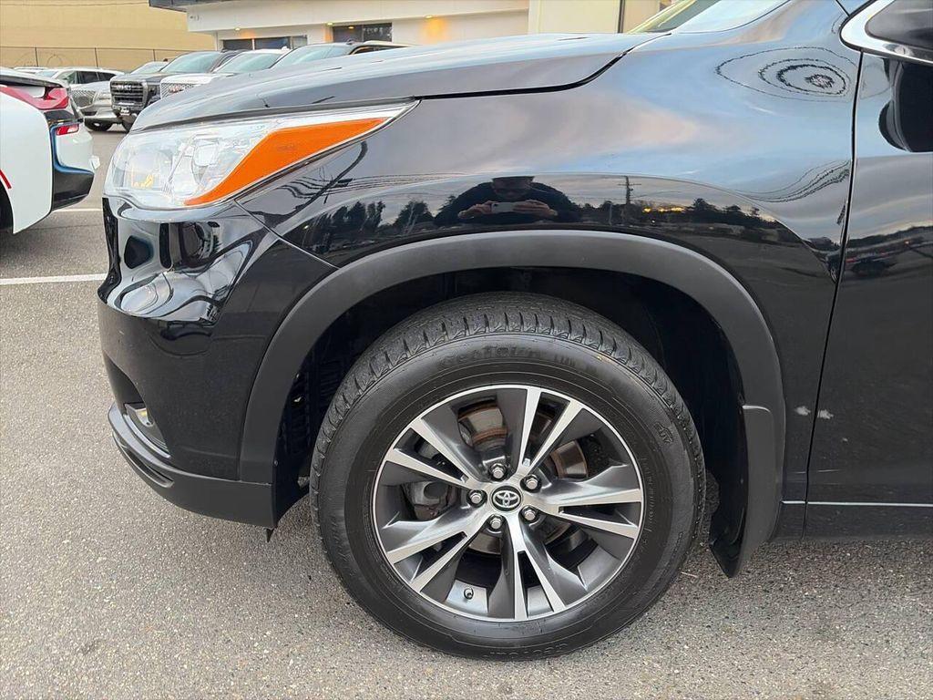 used 2016 Toyota Highlander car, priced at $17,991