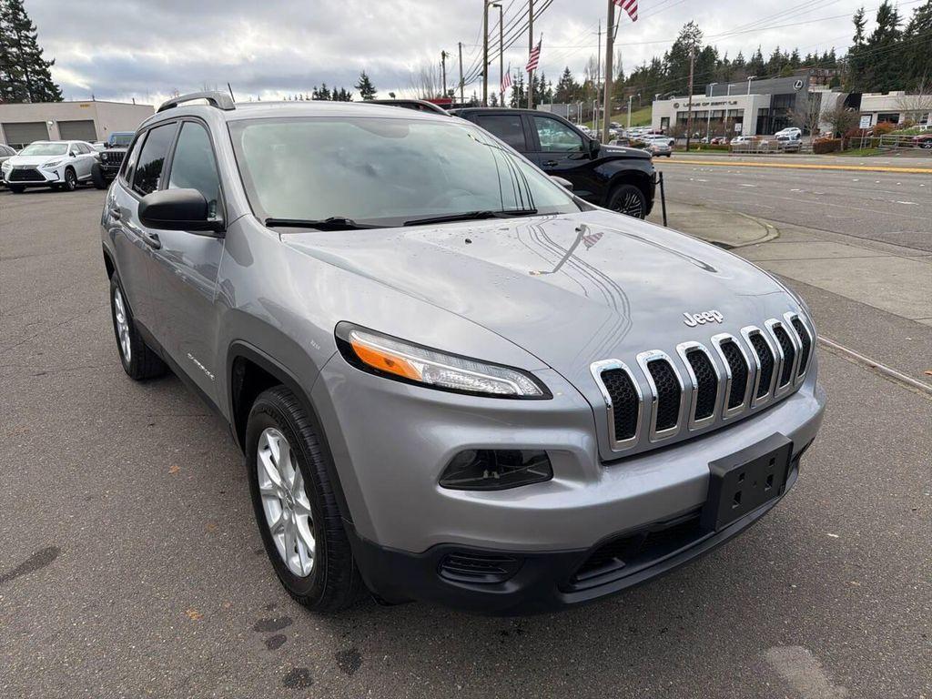 used 2016 Jeep Cherokee car, priced at $9,991