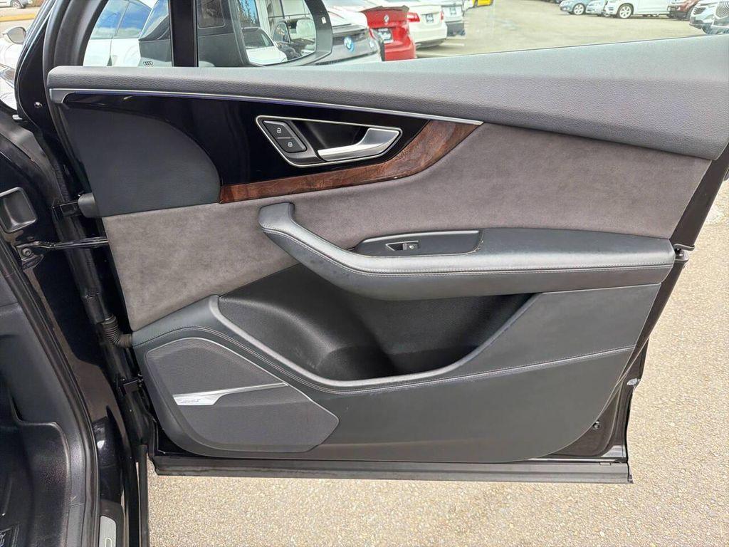 used 2017 Audi Q7 car, priced at $15,991