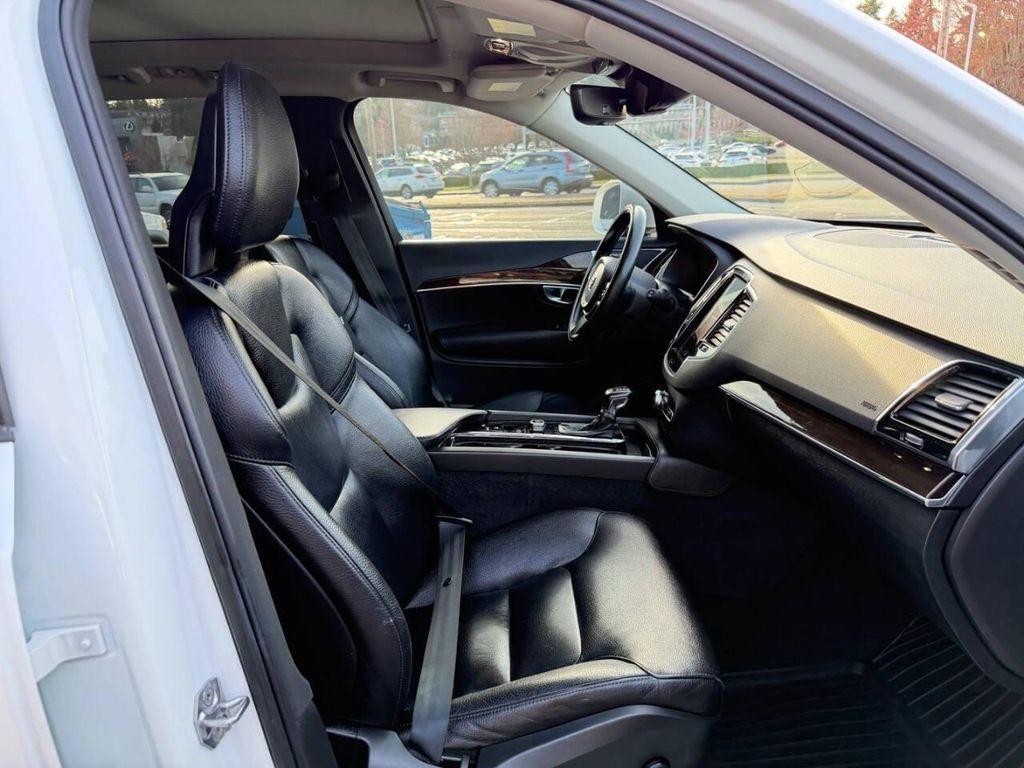 used 2018 Volvo XC90 car, priced at $14,991