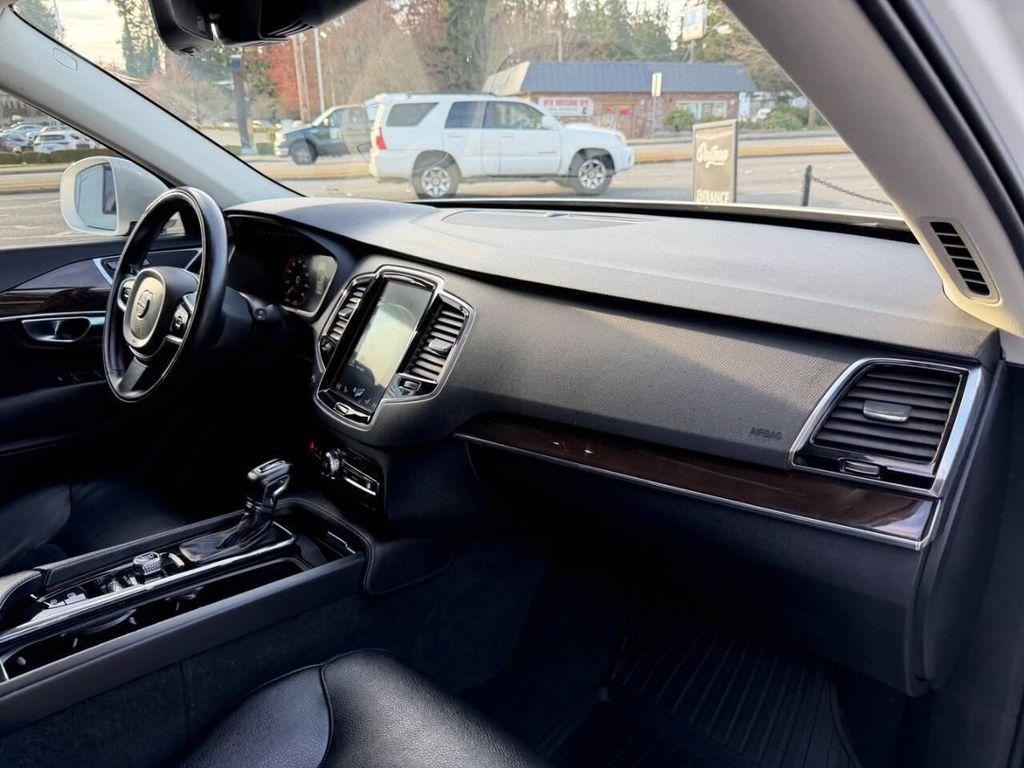 used 2018 Volvo XC90 car, priced at $14,991