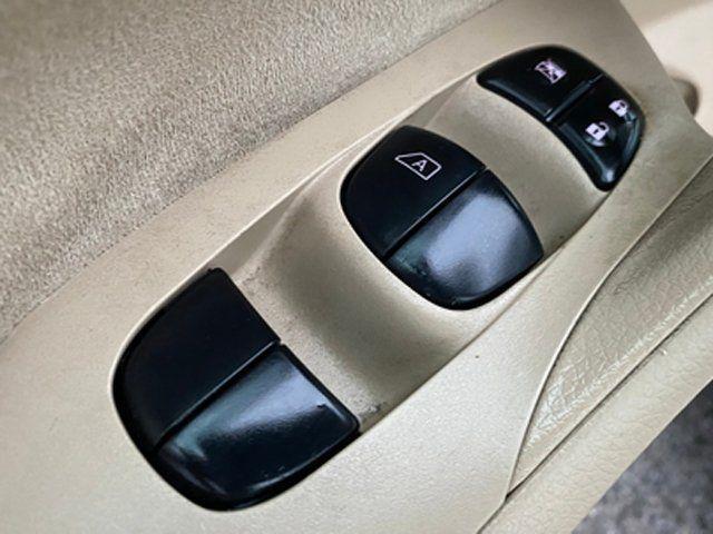 used 2013 Nissan Altima car, priced at $6,884