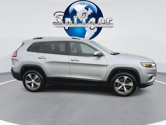 used 2019 Jeep Cherokee car, priced at $15,086