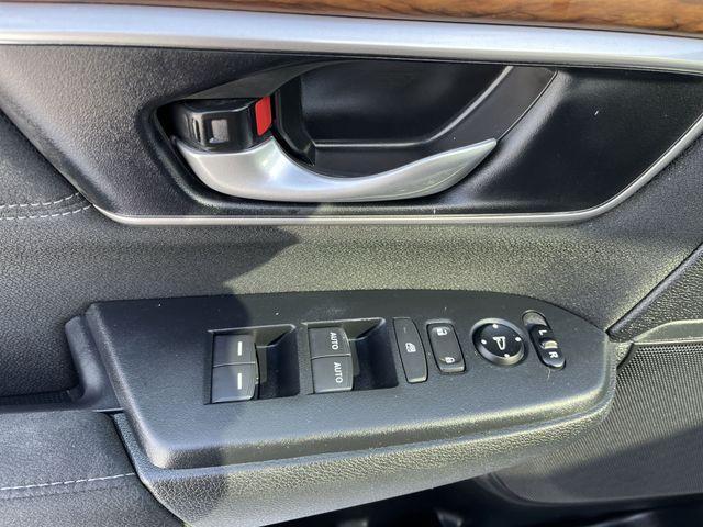 used 2022 Honda CR-V car, priced at $24,695