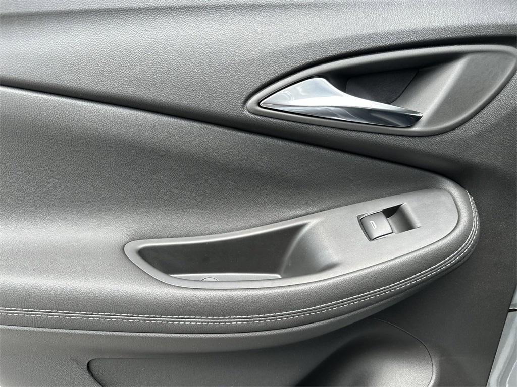 new 2023 Buick Encore GX car, priced at $26,200