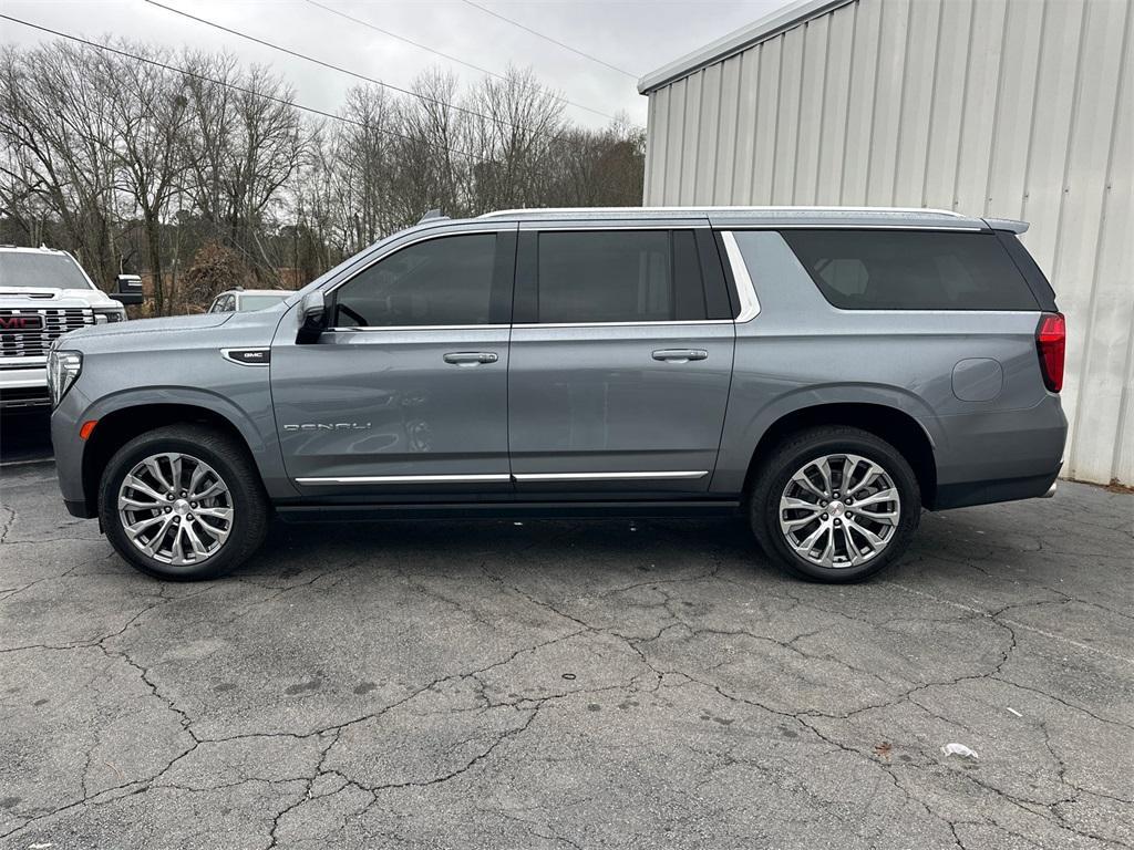 used 2022 GMC Yukon XL car, priced at $47,366