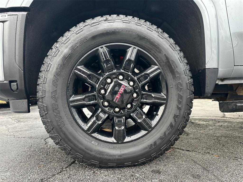 used 2024 GMC Sierra 2500 car, priced at $63,263