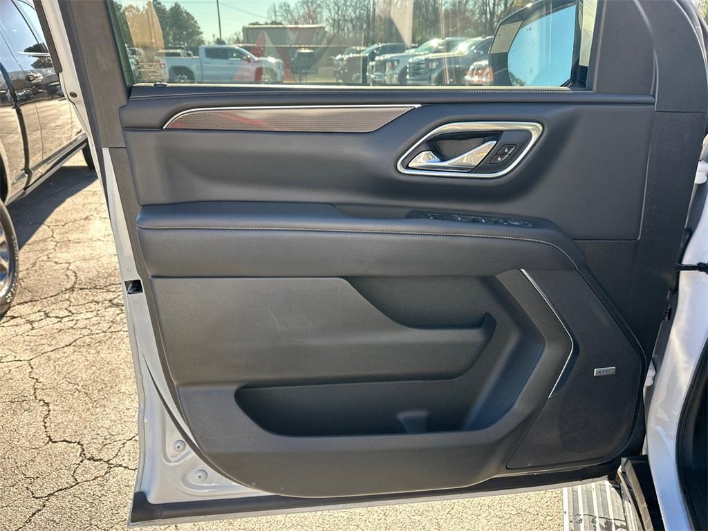 used 2021 GMC Yukon car, priced at $40,886