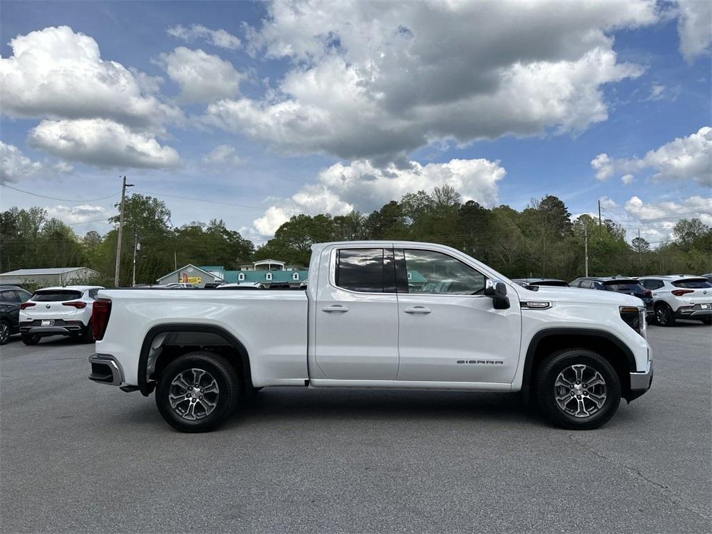 new 2023 GMC Sierra 1500 car, priced at $49,995