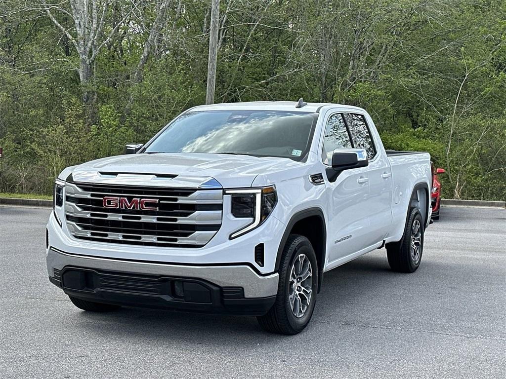 new 2023 GMC Sierra 1500 car, priced at $49,995