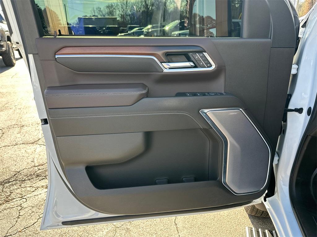 new 2024 GMC Sierra 3500 car, priced at $92,555