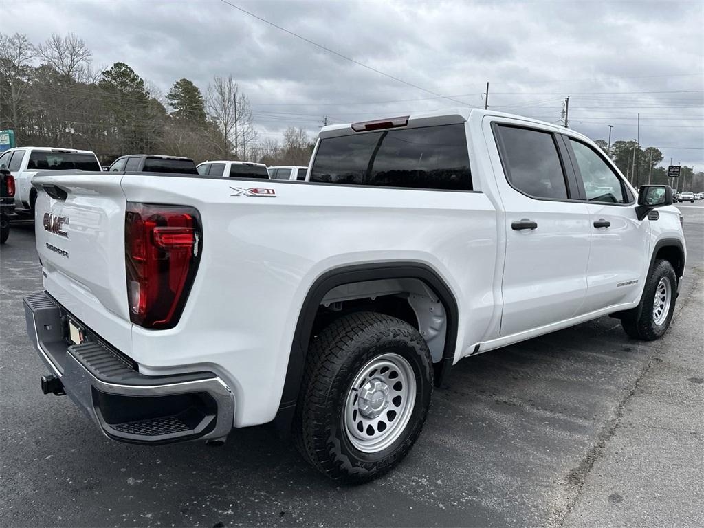 new 2023 GMC Sierra 1500 car, priced at $49,470