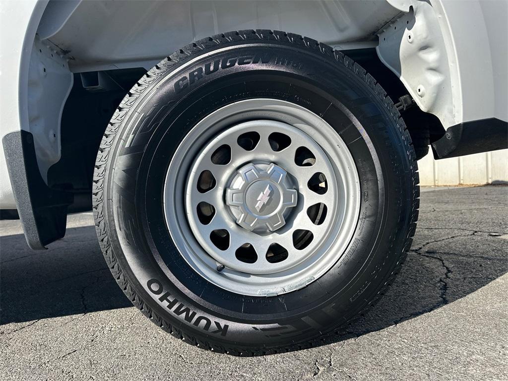 used 2021 Chevrolet Silverado 1500 car, priced at $18,452