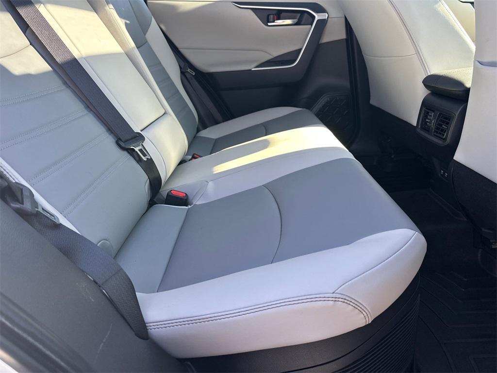 used 2021 Toyota RAV4 Hybrid car, priced at $22,462