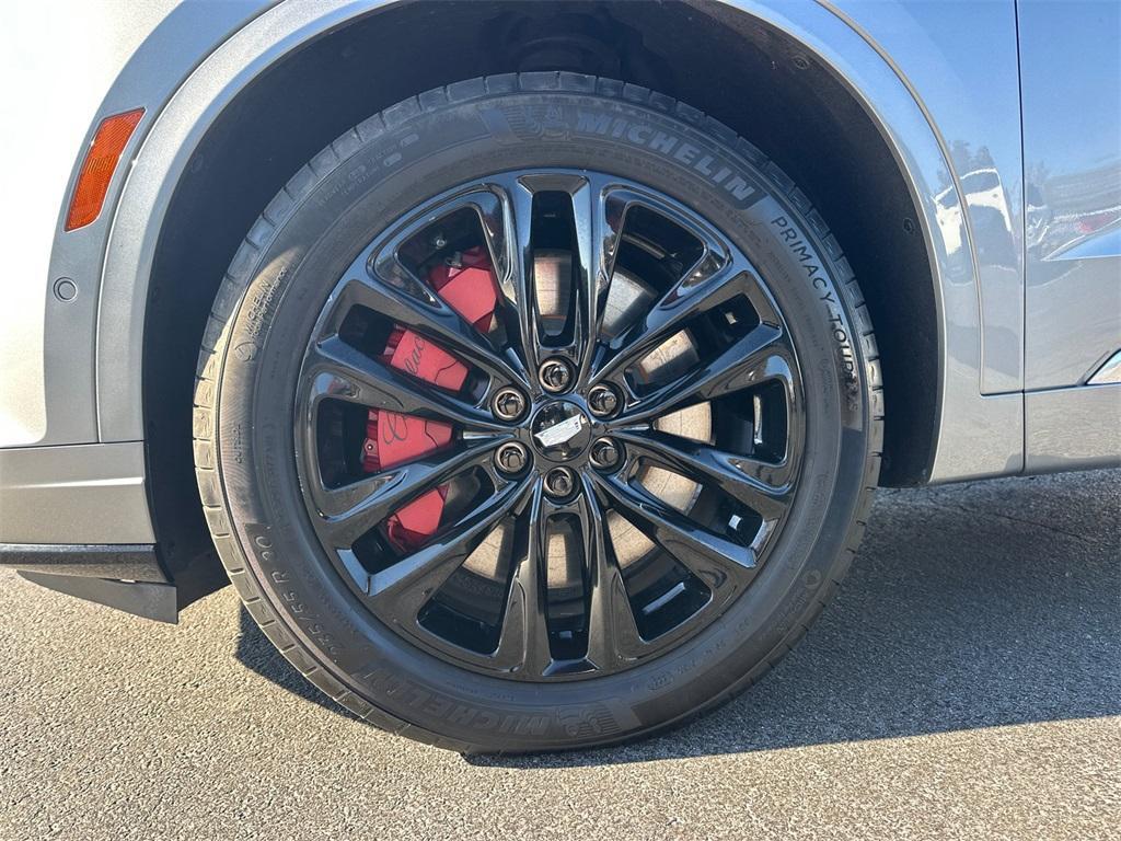 used 2023 Cadillac XT6 car, priced at $42,987