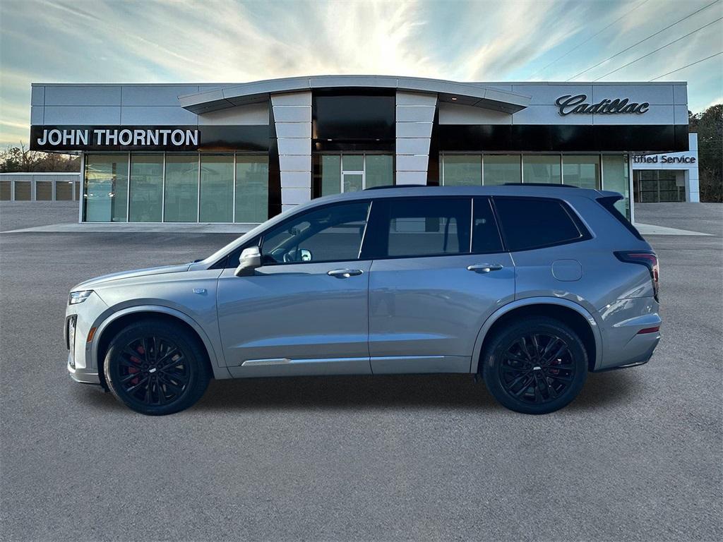 used 2023 Cadillac XT6 car, priced at $42,987