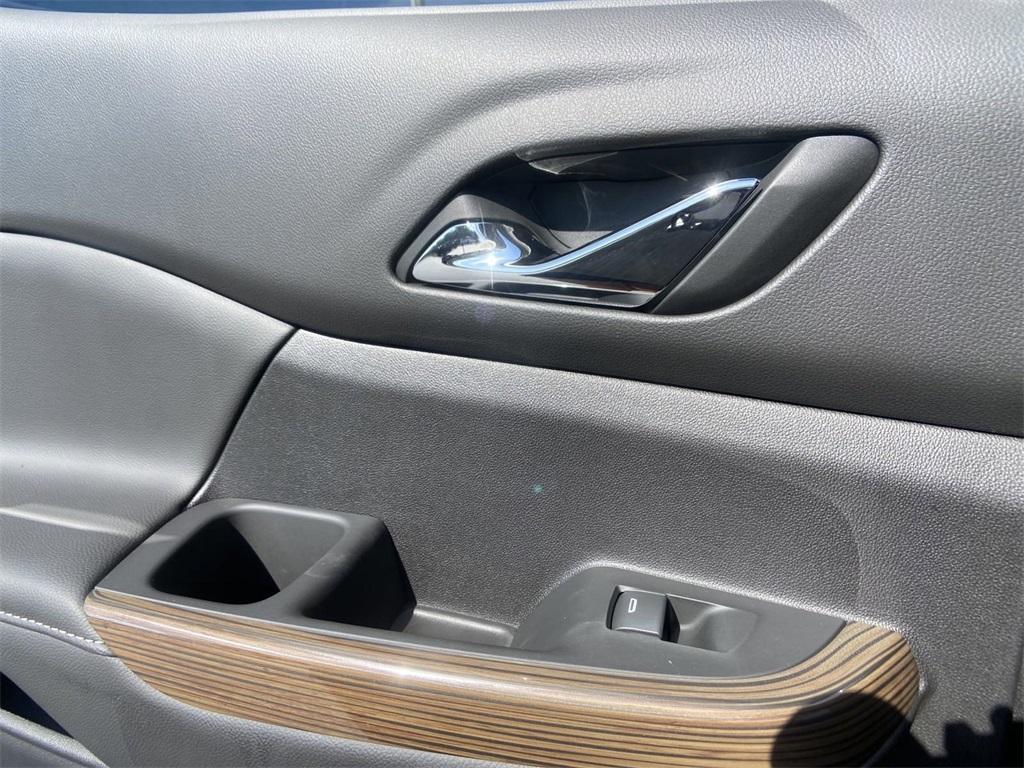 new 2023 GMC Acadia car, priced at $37,020