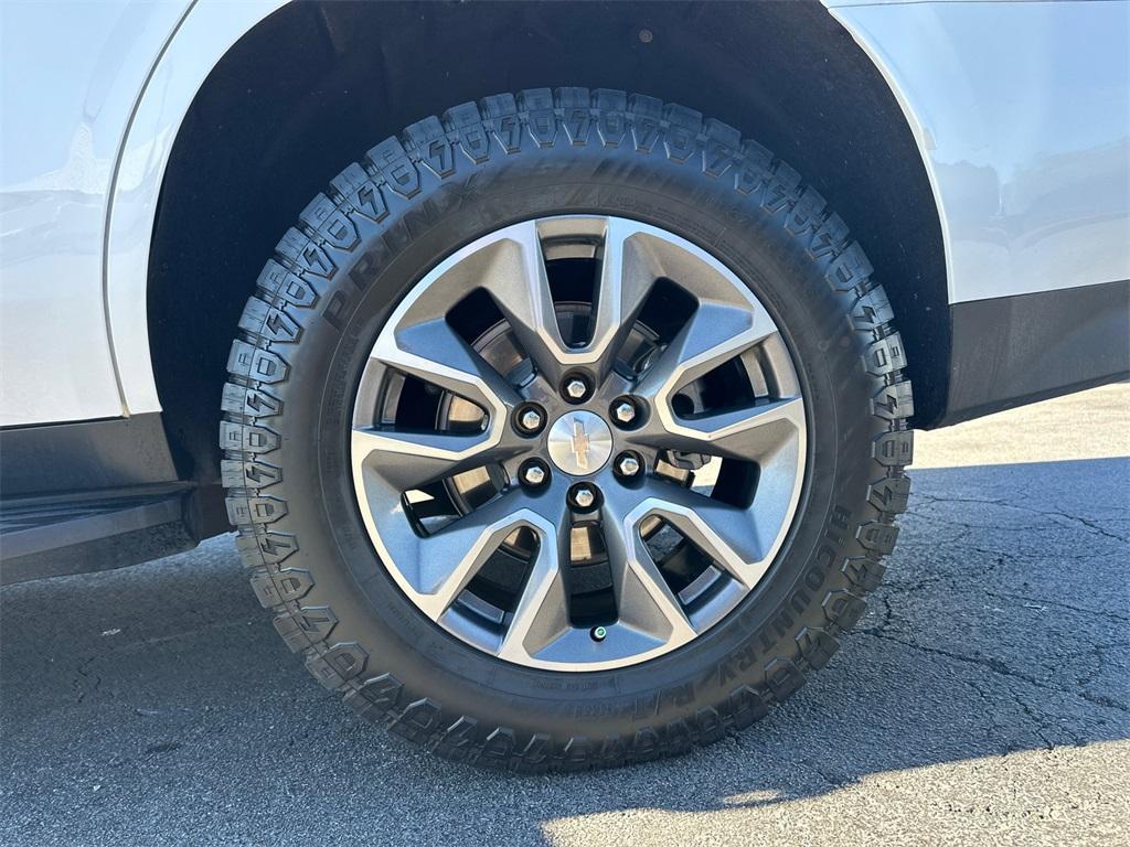 used 2022 Chevrolet Tahoe car, priced at $42,286