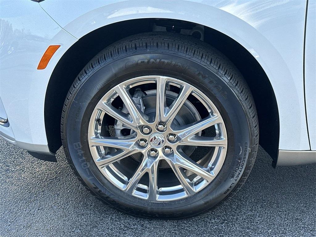 new 2023 Buick Enclave car, priced at $45,640