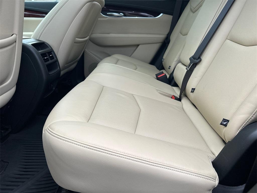 used 2018 Cadillac XT5 car, priced at $23,262