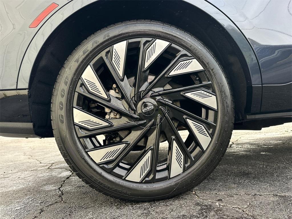 used 2024 Lincoln Nautilus car, priced at $47,914