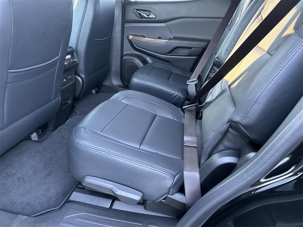 new 2023 GMC Acadia car, priced at $37,070