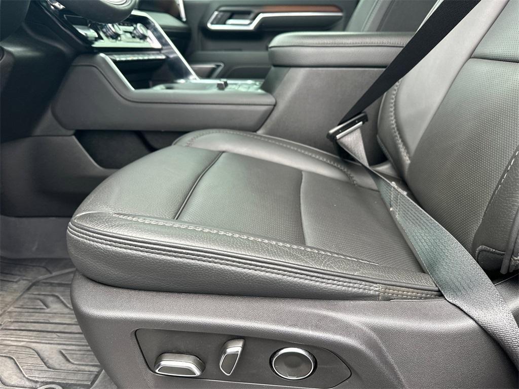 used 2025 GMC Sierra 3500 car, priced at $80,748