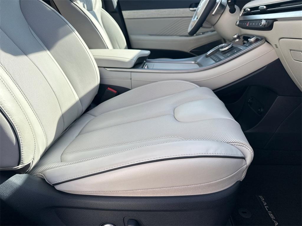 used 2023 Hyundai Palisade car, priced at $37,434