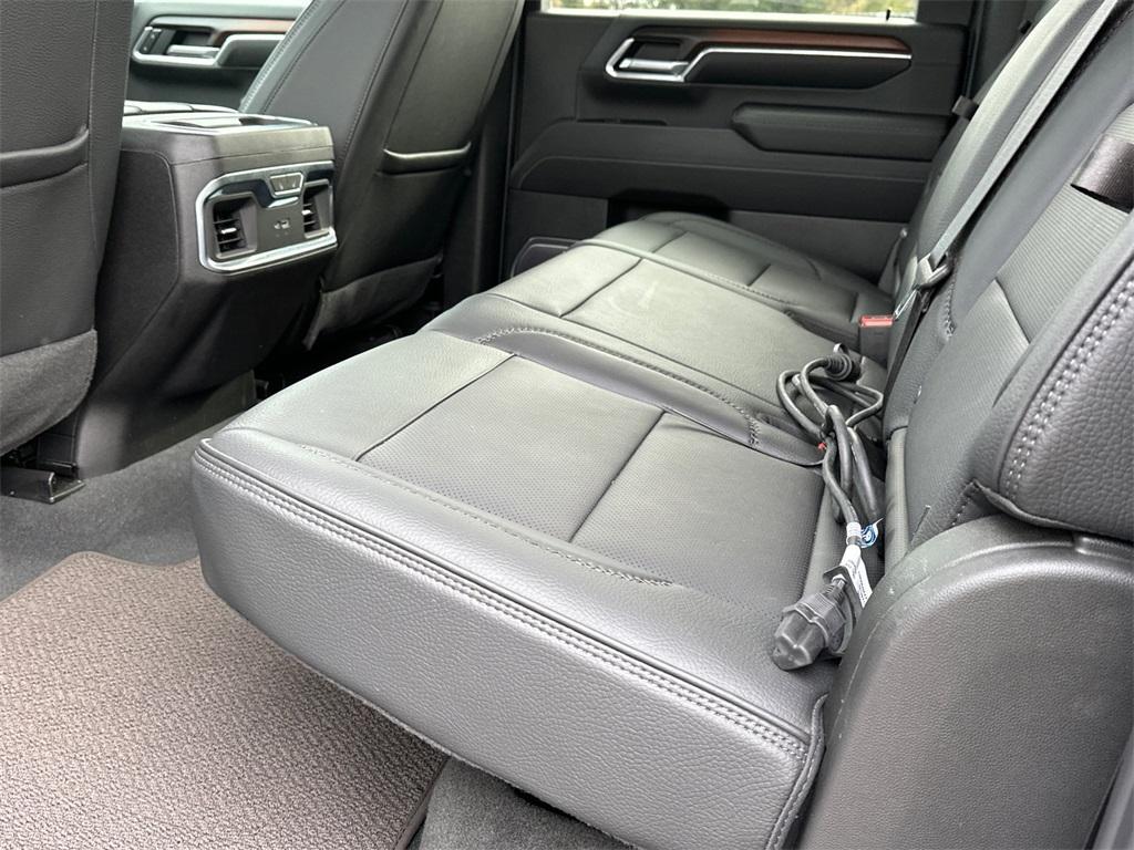 new 2024 GMC Sierra 2500 car, priced at $88,825