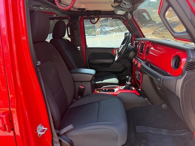 used 2021 Jeep Gladiator car, priced at $32,800