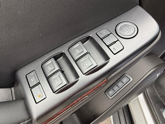 used 2017 GMC Yukon car, priced at $21,999