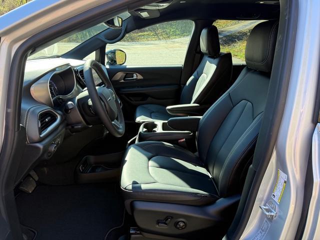 new 2026 Chrysler Pacifica car, priced at $42,690