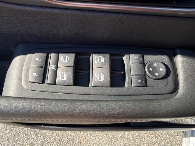 new 2026 Chrysler Pacifica car, priced at $42,690