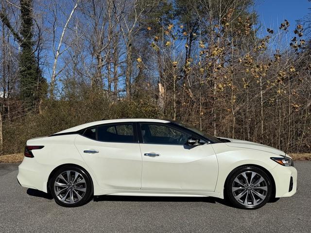 used 2023 Nissan Maxima car, priced at $29,999