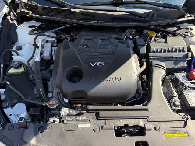 used 2023 Nissan Maxima car, priced at $29,999