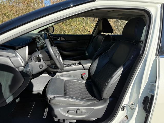 used 2023 Nissan Maxima car, priced at $29,999