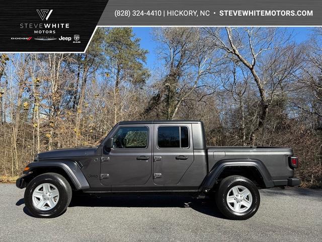 used 2022 Jeep Gladiator car, priced at $23,999