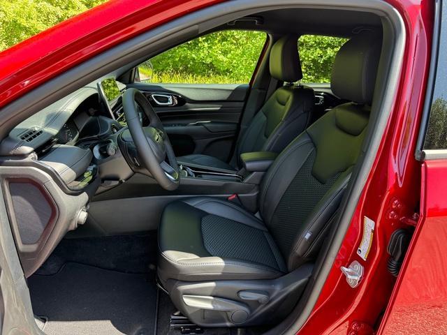 new 2026 Jeep Compass car, priced at $30,590