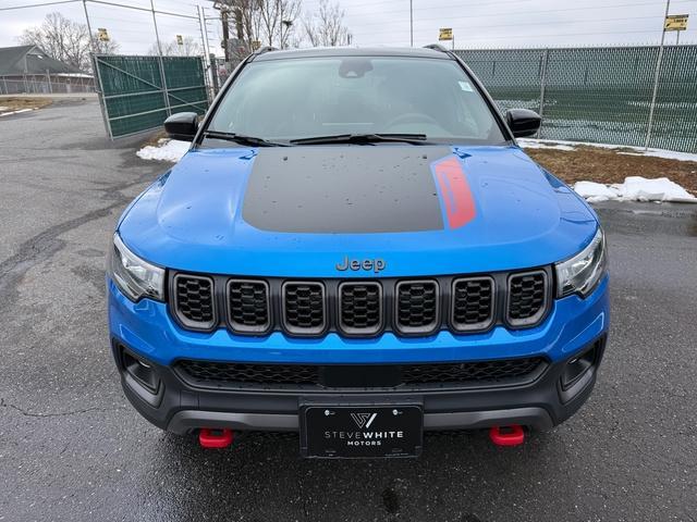 new 2026 Jeep Compass car, priced at $33,999